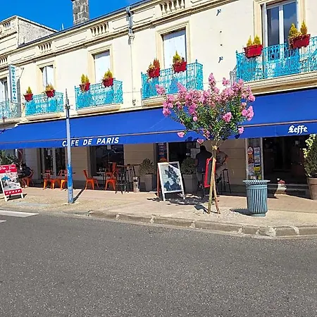 Cafe De Paris Hotel Lesparre-Médoc